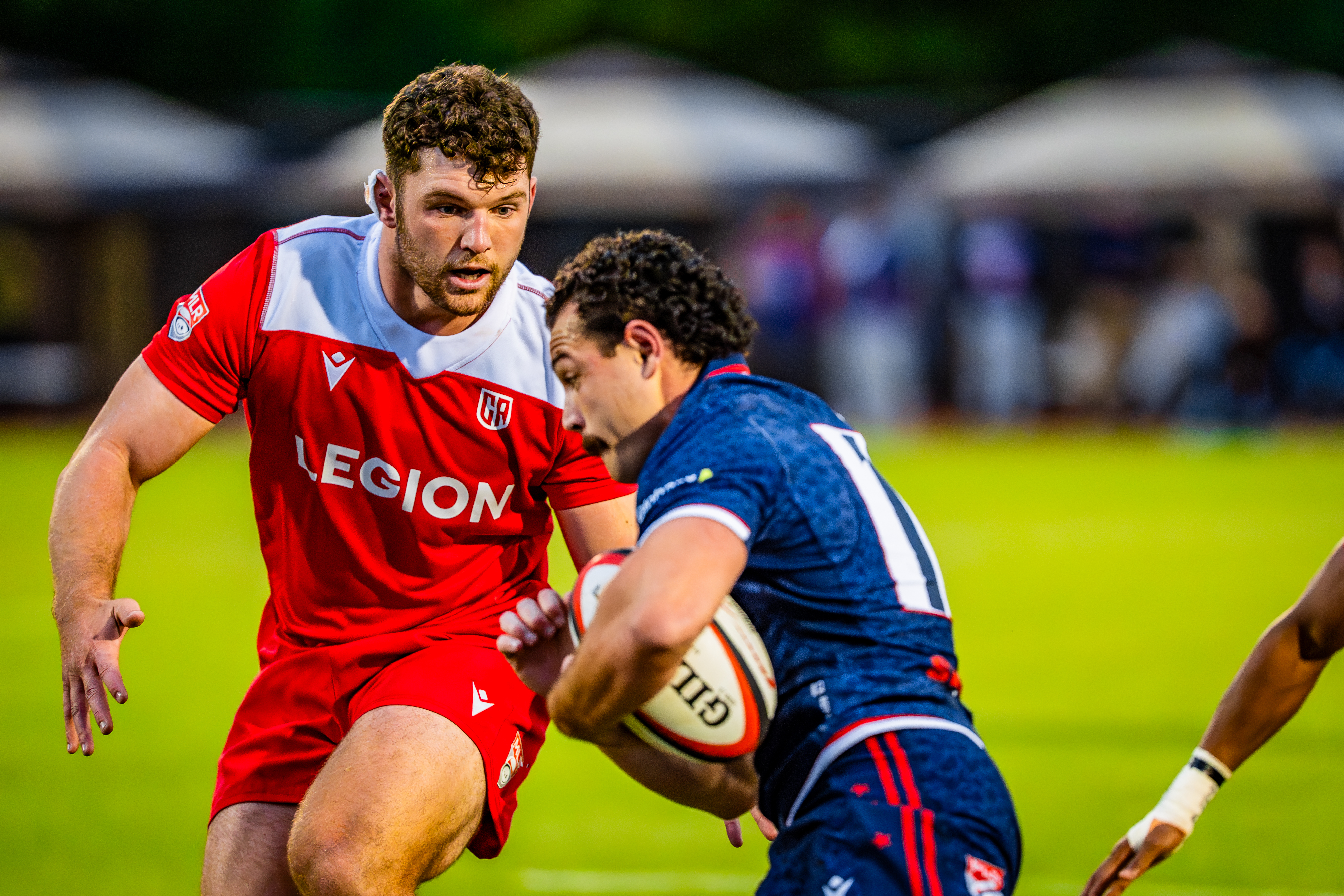 Ed Timpson going in for the tackle. Photo: Legion Media